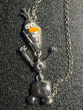 Disney Olaf Frozen Silver Tone Dangle Necklace Adjustable Character Pendant